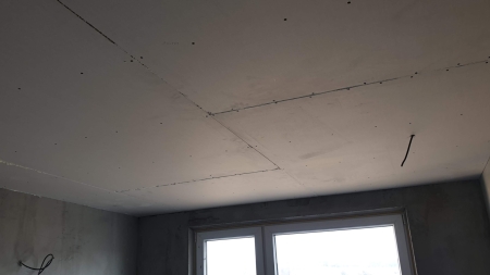 Steny, stropy, elektroinštalácia, kúrenie