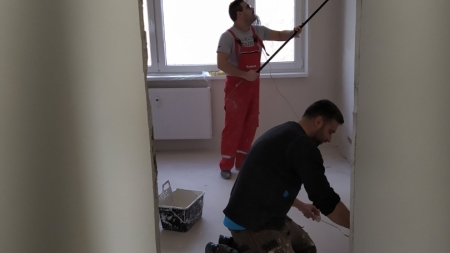 V procese - steny, elektroinštalácia