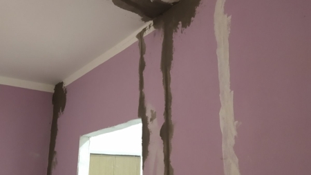 V procese - steny, elektroinštalácia