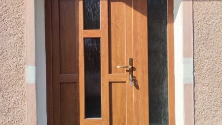 Vchodové dvere, Csobáád, Maďarsko