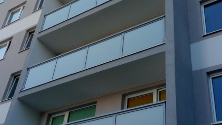 Sanácia fasády a loggií BD na Rovníkovej, Košice
