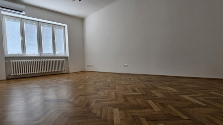 Kompletná rekonštrukcia bytu - Hlavná